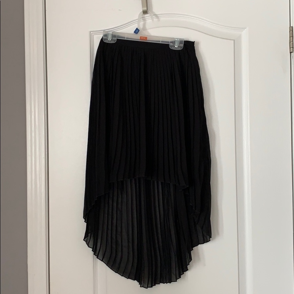 Forever 21 high-low skirt